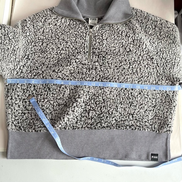 Victoria’s Secret PINK Women’s Gray Sherpa Jacket - Picture 4 of 10